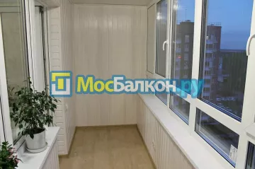 Балкон под ключ в Жуковском | Выгодные цены на ремонт и отделку балконов и лоджий под ключ от 2700 руб. в МосБалкон
