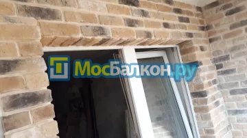 Цена на отделку лоджии декоративным камнем в Москве