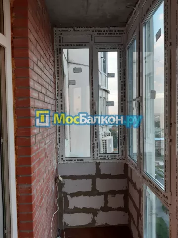 Панорамное остекление заказать под ключ по выгодной цене в Жуковском от компании МосБалкон