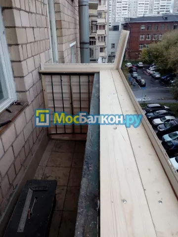 Остекление балконов с выносом заказать в Москве лучшая цена в МосБалкон