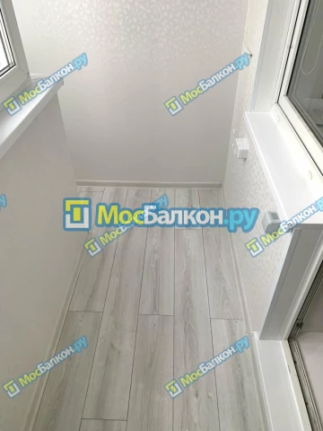 Отделка балкона и лоджии пластиковыми ПВХ панелями в Жуковском от компании МосБалкон