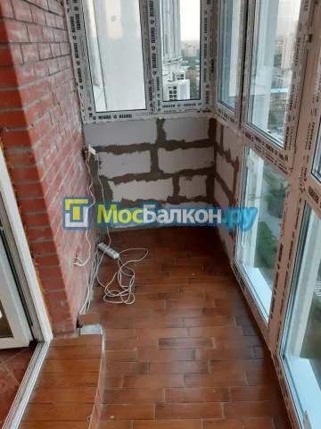 Панорамное остекление заказать под ключ по выгодной цене в Жуковском от компании МосБалкон