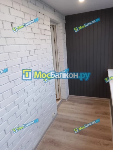 Балкон под ключ в Жуковском | Выгодные цены на ремонт и отделку балконов и лоджий под ключ от 2700 руб. в МосБалкон