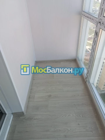 Панорамное остекление заказать под ключ по выгодной цене в Жуковском от компании МосБалкон