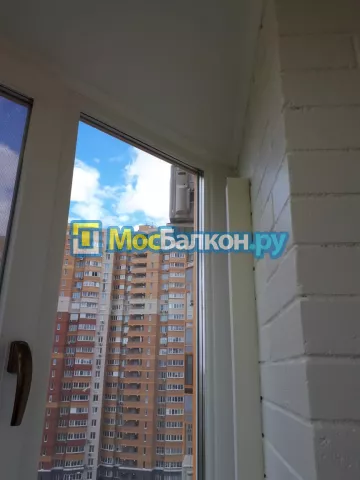 Остекление балконов под ключ по доступным ценам в Жуковском | МосБалкон