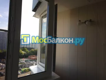 Отделка балкона и лоджии пластиковыми ПВХ панелями в Жуковском от компании МосБалкон