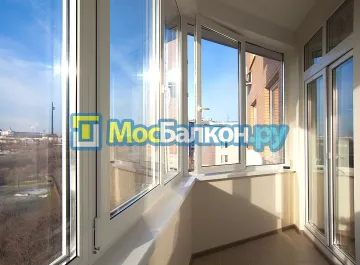 Алюминиевое остекление балконов под ключ по доступным ценам в Жуковском | МосБалкон