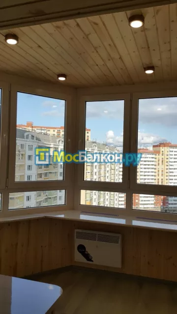 Пластиковое остекление балконов под ключ по доступным ценам в Жуковском | МосБалкон