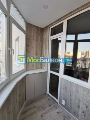 Балкон под ключ в Жуковском | Выгодные цены на ремонт и отделку балконов и лоджий под ключ от 2700 руб. в МосБалкон