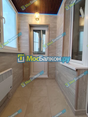 Балкон под ключ в Жуковском | Выгодные цены на ремонт и отделку балконов и лоджий под ключ от 2700 руб. в МосБалкон