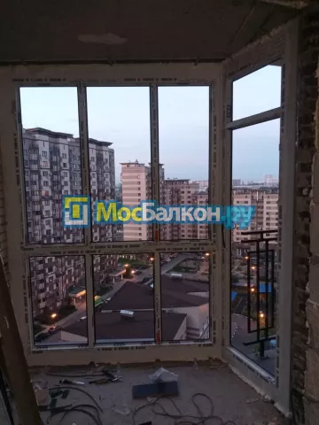 Панорамное остекление заказать под ключ по выгодной цене в Жуковском от компании МосБалкон