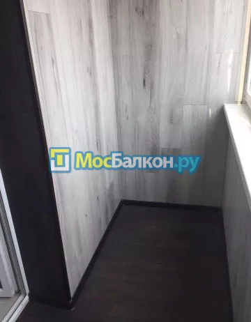 Отделка балкона и лоджии пластиковыми ПВХ панелями в Жуковском от компании МосБалкон