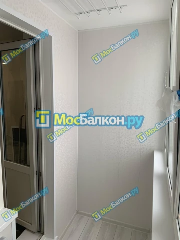 Отделка балкона и лоджии пластиковыми ПВХ панелями в Жуковском от компании МосБалкон