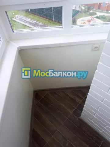 Остекление балконов под ключ по доступным ценам в Жуковском | МосБалкон