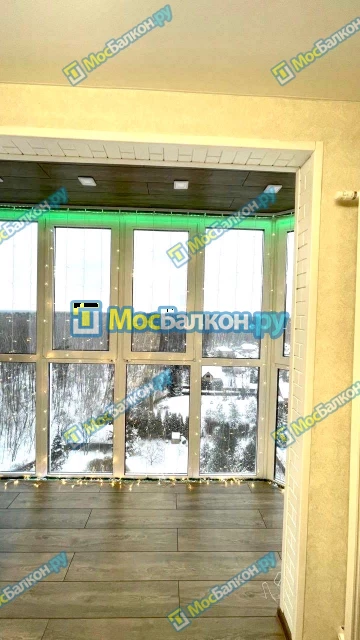 Панорамное остекление заказать под ключ по выгодной цене в Жуковском от компании МосБалкон