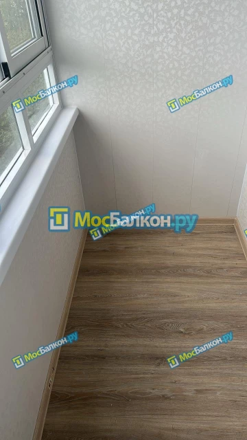 Отделка балкона и лоджии пластиковыми ПВХ панелями в Жуковском от компании МосБалкон
