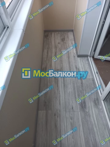 Отделка балкона и лоджии пластиковыми ПВХ панелями в Жуковском от компании МосБалкон