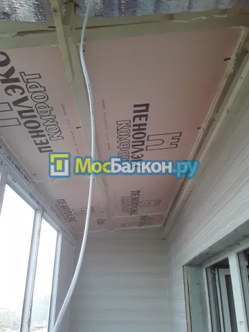 Крыша на балконе в Жуковском монтаж и ремонт по выгодной цене от МосБалкон