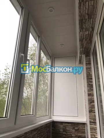 Остекление балконов под ключ по доступным ценам в Жуковском | МосБалкон