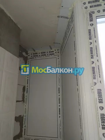Теплое остекление балконов в Жуковском по доступной цене | Остекление балконов и лоджий МосБалкон